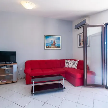 Lovely In With Wifi Apartment
